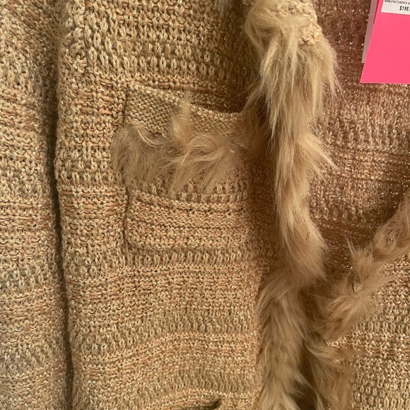 Lilly Pulitzer Preona cardigan in Sand castle gold metallic - Picture 2 of 5